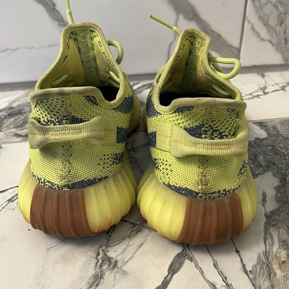 adidas Yeezy Boost 350 V2 'Semi Frozen Yellow' B37572 size US 11 - Picture 4 of 10